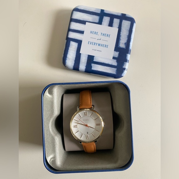 FOSSIL Watch - Picture 1 of 2